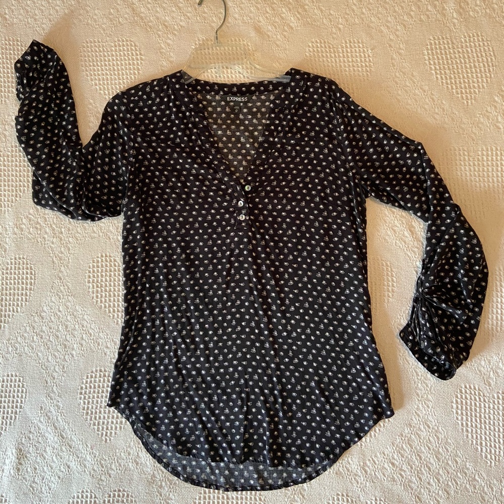 Shirt - Picture 1 of 8